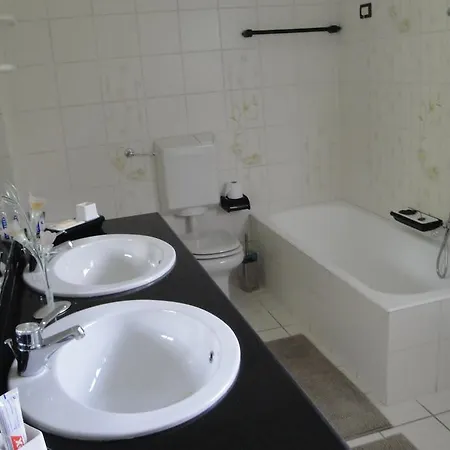 Casa Katy Marone